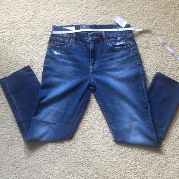 Gap Girlfriend mid rise Jeans size 27 - Picture 1 of 7
